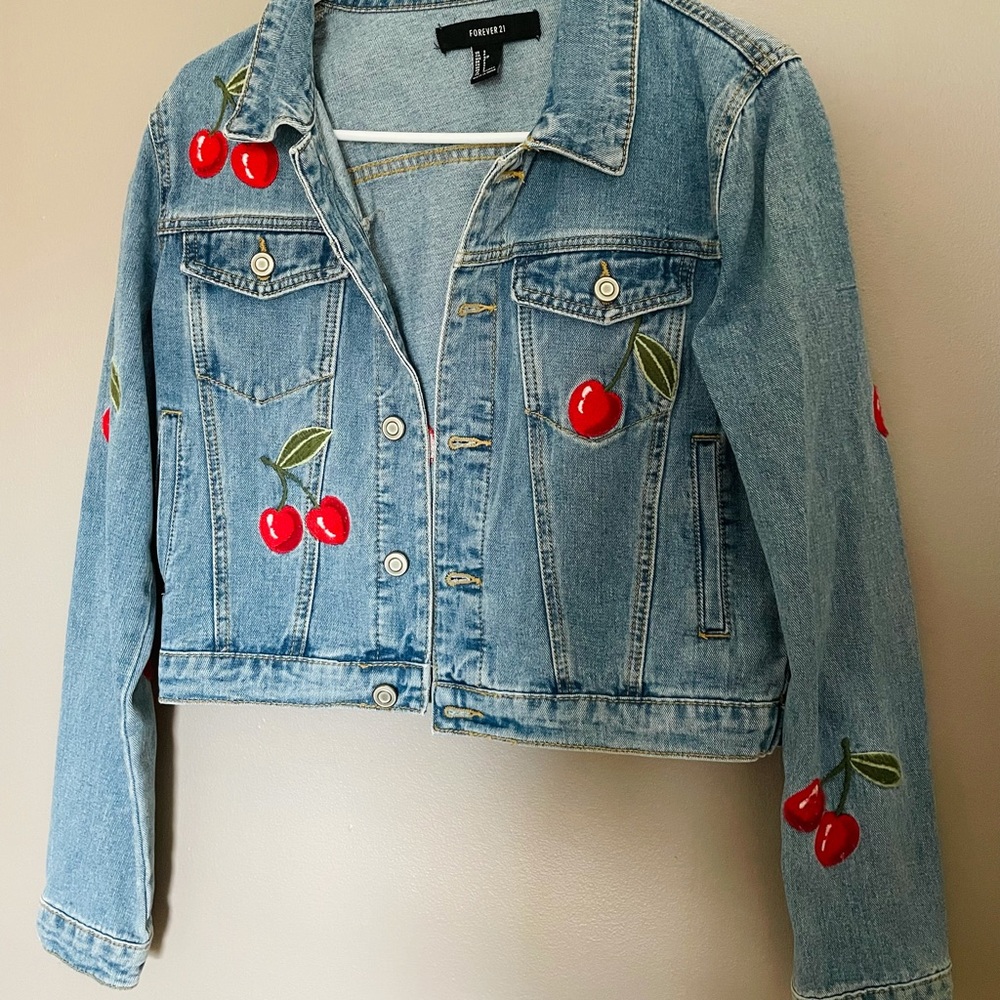 Small forever 21 denim jacket with cherries